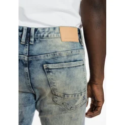 Engineered Jeans